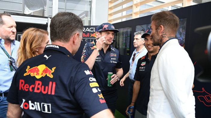 Hakkinen geniet van beroemdheden in paddock: "Verstappen én Formule 1 de winnaars"