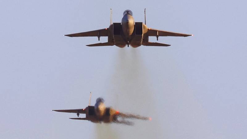 Syria announces deaths in an Israeli air strike