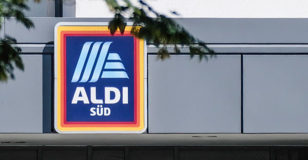 Under a different name: Aldi sells Apple products at a cheaper rate