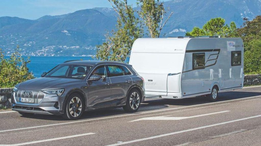 An electric caravan is often too heavy for your driver's license: you can do this |  vacation