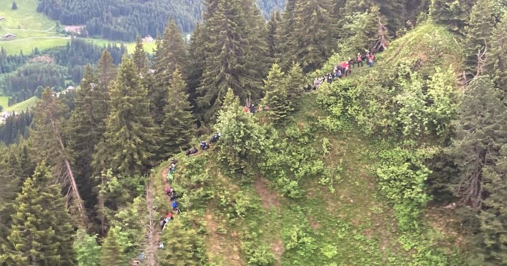 A German teacher chooses a walking path from the Internet and gets a group of students into big trouble |  Instagram