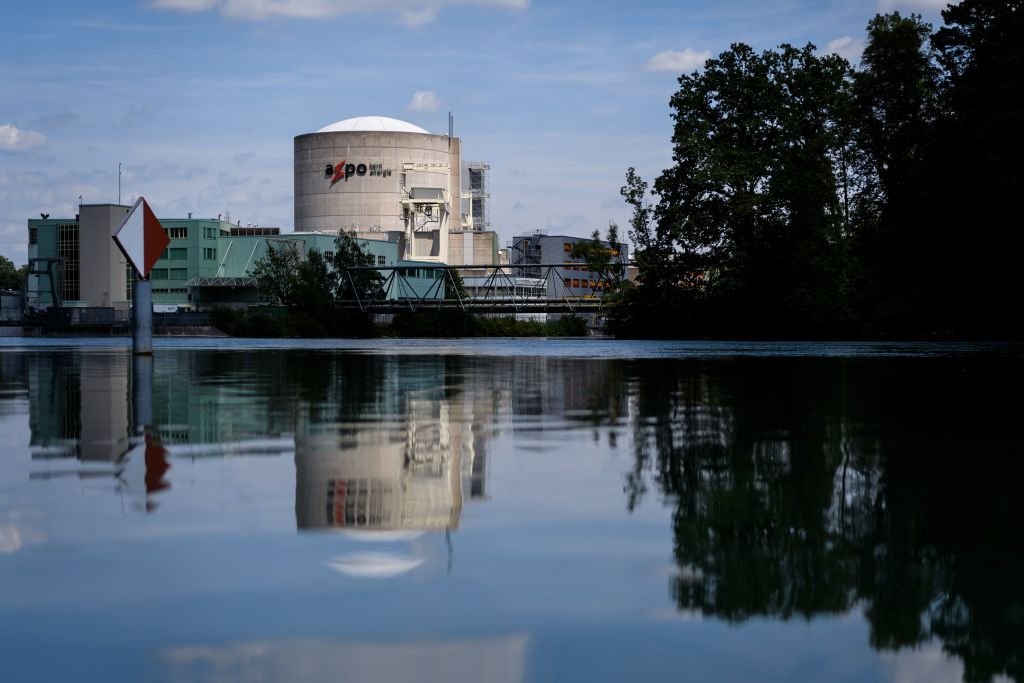 Swiss nuclear power plant takes strict action against heat wave: cut production to protect fish