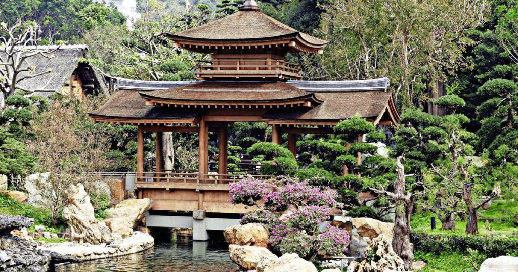 China Offers to Create Ornamental Garden in Washington, But 'Pagoda Looks Like a Spy Tower' |  Abroad