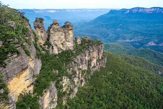 Explore the beautiful mountains of Australia