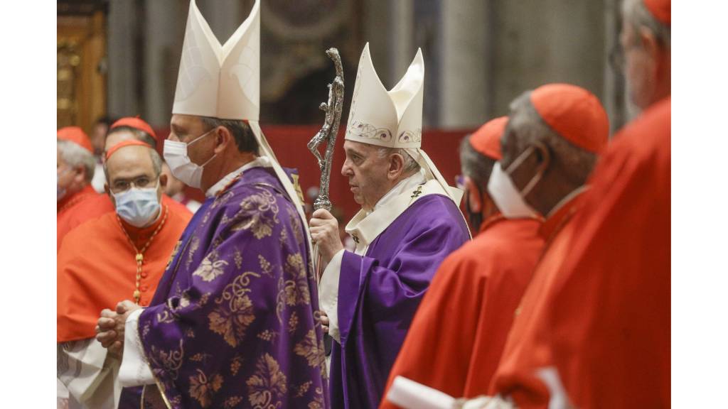Pope appoints 20 new cardinals