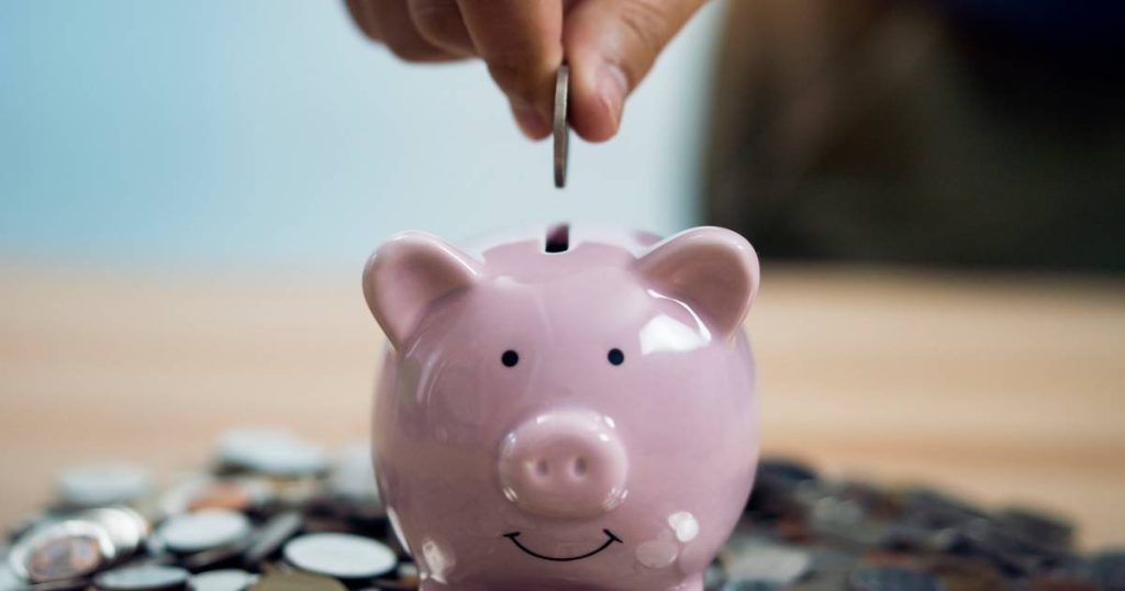 What is the normal amount for your savings account?  “In many cases, 10 percent is too little” |  money