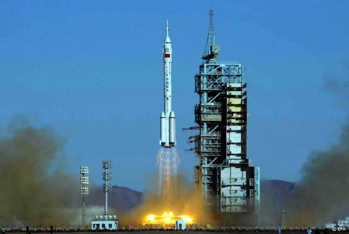 China plans more lunar missions after the discovery of minerals