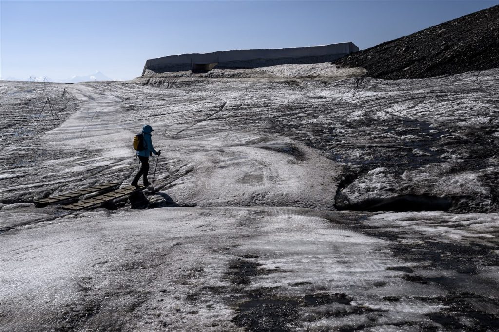 Swiss glaciers are melting faster and faster