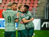 PEC worstelt zich langs Jong FC Utrecht, Jong PSV overklast Helmond Sport