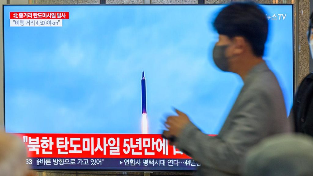 US and South Korea fire five missiles in response to North Korea |  Currently