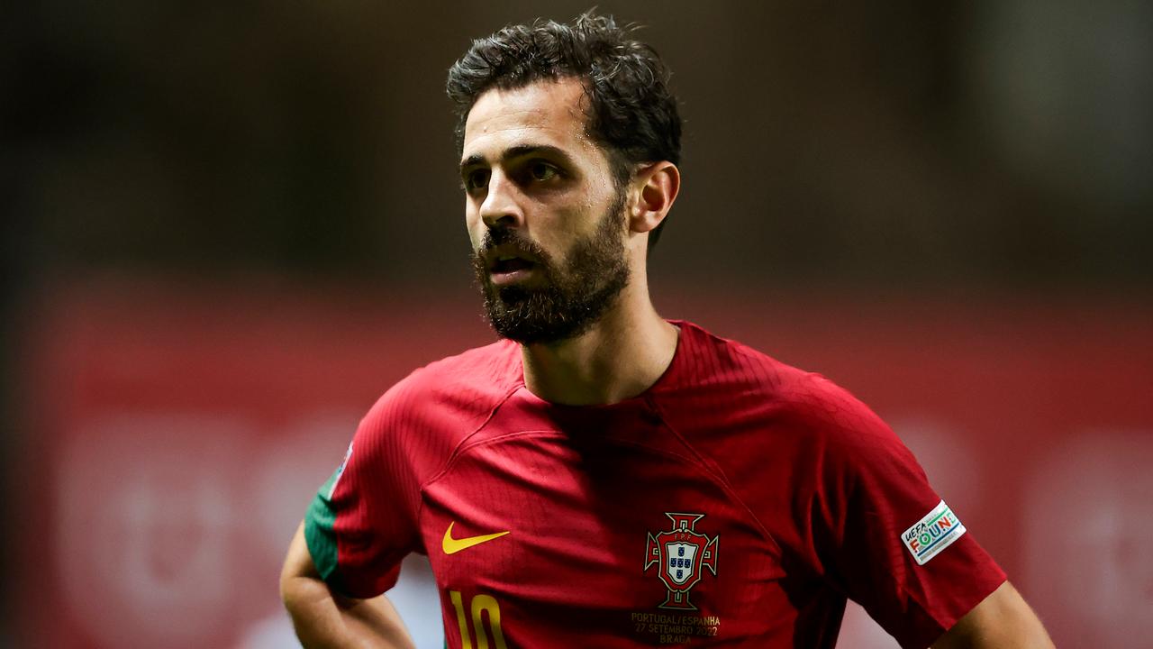 Bernardo Silva usually achieves a higher level at his club, Manchester City, than in Portugal.