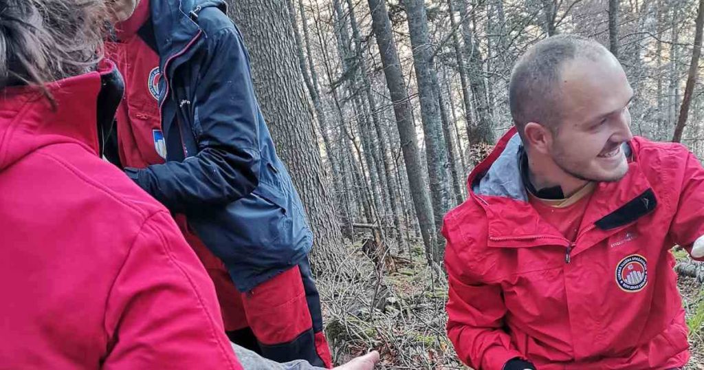 Dutchman rescued after a cold night in the Bosnian mountains: 'We were afraid' |  Abroad