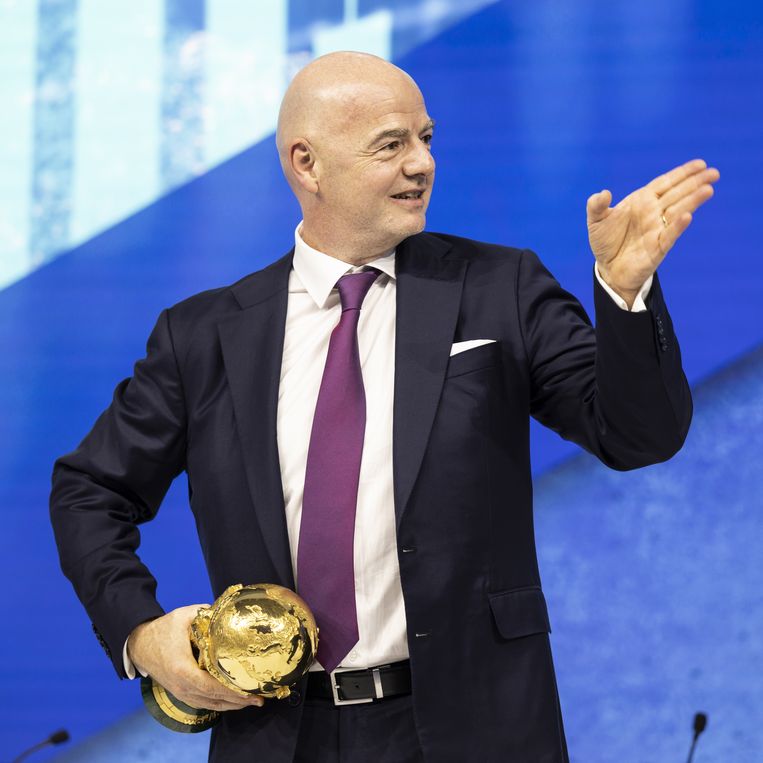 Infantino also rules FIFA as an enlightened monarch, according to the principles of divide and rule