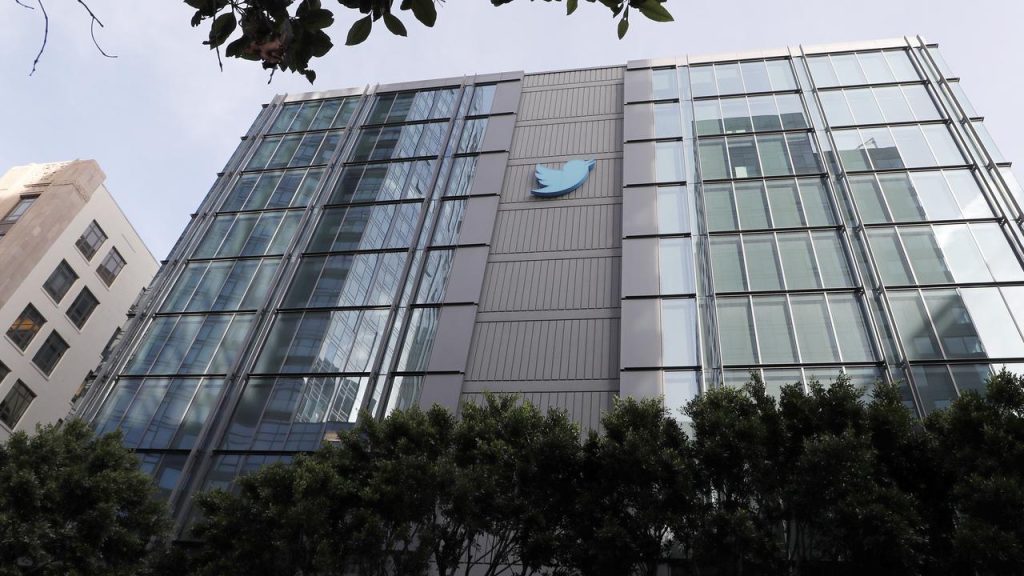 What Twitter's round of layoffs means for EU employees remains a big mystery |  Technique