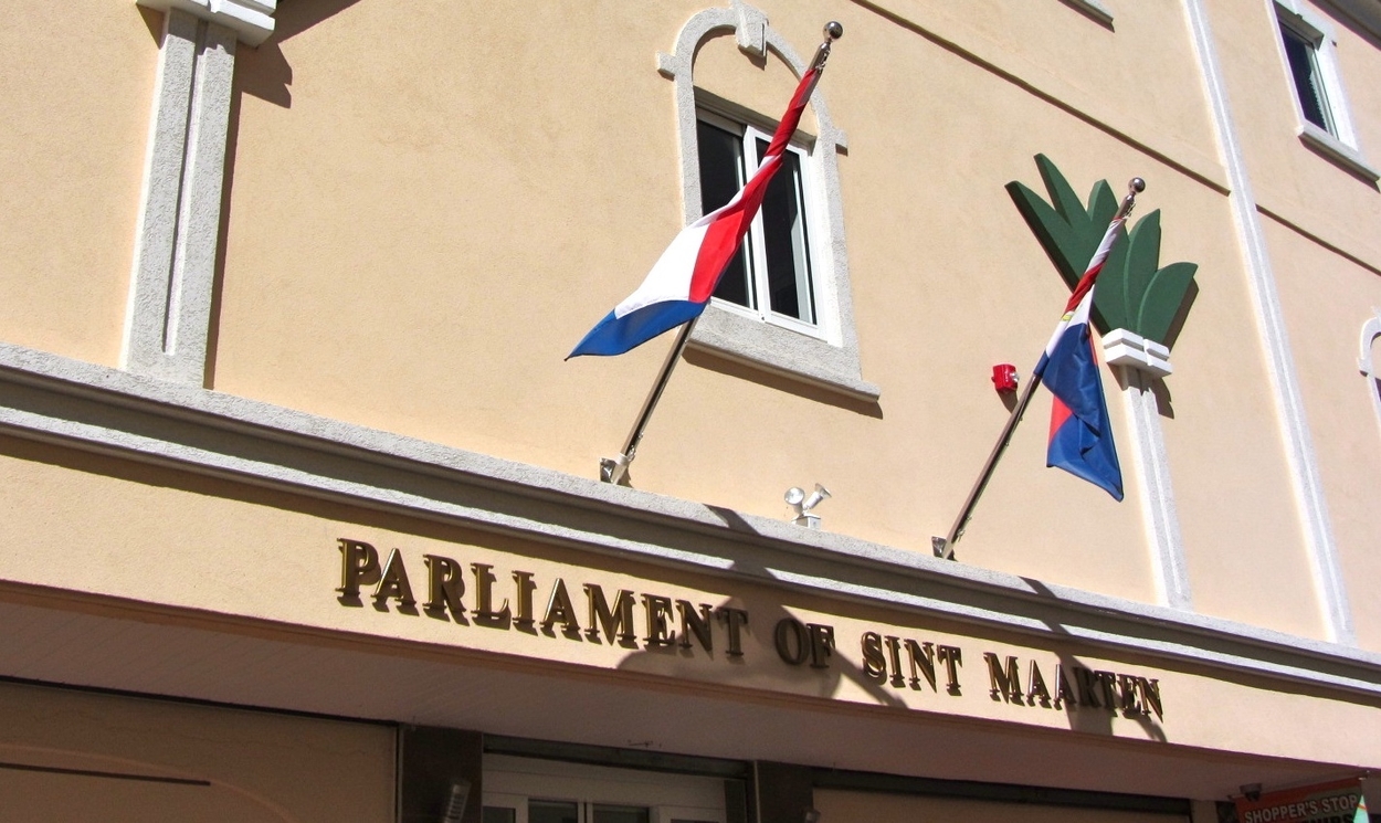 Sint Maarten politicians are the last to talk about reparations - Job