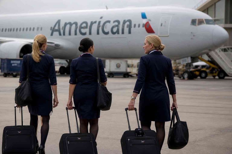 American Airlines Flight Attendants Push Back on New Performance Tracking System