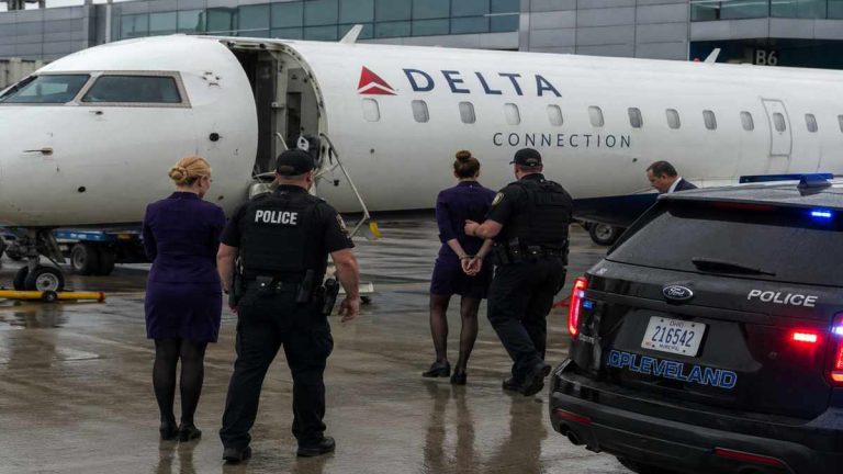 Delta Cancels Cleveland-Detroit Flight After Police Remove Two Flight Attendants Following Alleged Altercation Delta Cancels Cleveland-Detroit Flight After Police Remove Two Flight Attendants Following Alleged Altercation