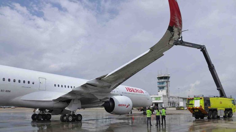 Iberia Airbus A350 Strikes Fire Truck During Guayaquil Water Salute
