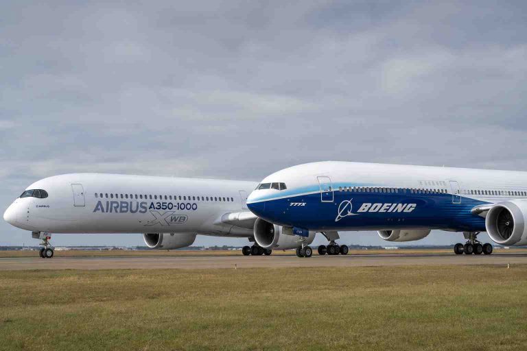 Lufthansa Weighs Airbus A350-1000 Against Boeing 777X for Next Widebody Aircraft Order