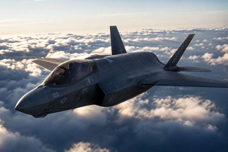 Why Most Advanced Stealth Fighters in the World Are Ditching Their Guns for Good Why Most Advanced Stealth Fighters in the World Are Ditching Their Guns for Good