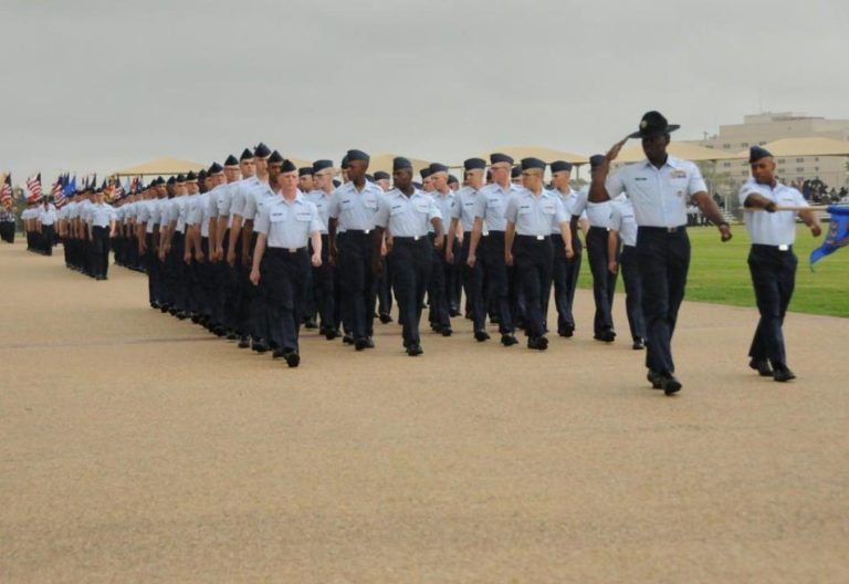 One Dead, 284 Sick in Major Air Force Basic Training Flu Outbreak as Vaccination Policy Faces Scrutiny One Dead, 284 Sick in Major Air Force Basic Training Flu Outbreak as Vaccination Policy Faces Scrutiny