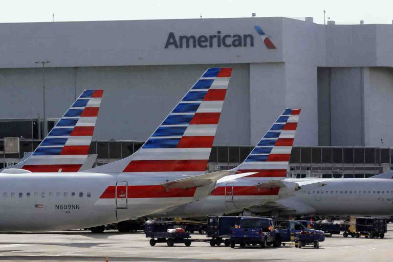 American Airlines Faces Union Challenge Over Employee Performance Tracking App and Privacy Concerns American Airlines Faces Union Challenge Over Employee Performance Tracking App and Privacy Concerns