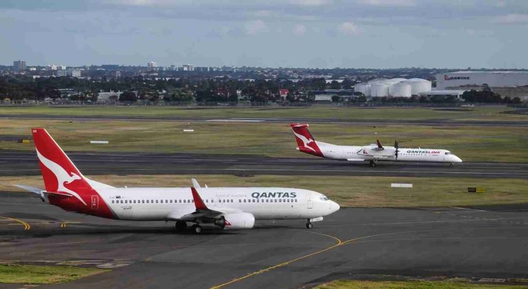 Qantas 737 and Q400 Runway Incident at Sydney Airport Triggers ATSB Safety Investigation