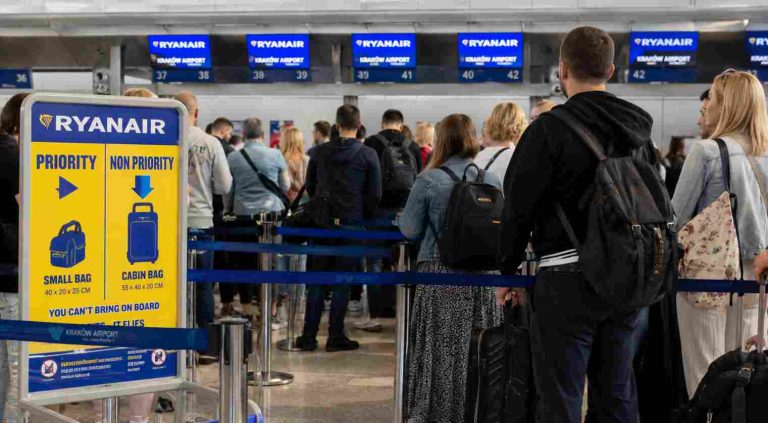 Ryanair Flight Delayed More Than 15 Hours After Technical Issue, Passengers Receive £3.38 Refreshment Voucher